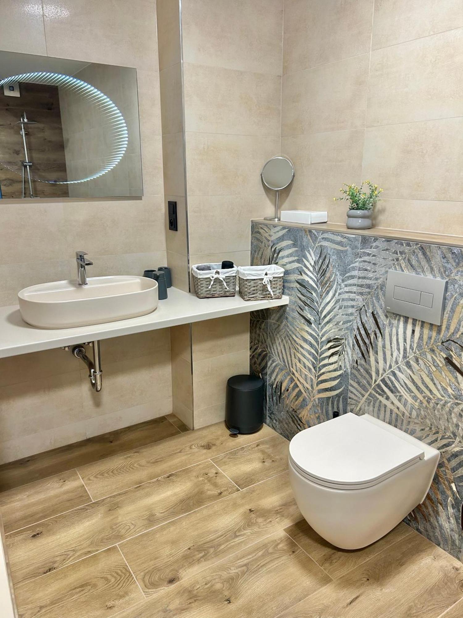 Apartment Dita Karlovy Vary Luaran gambar