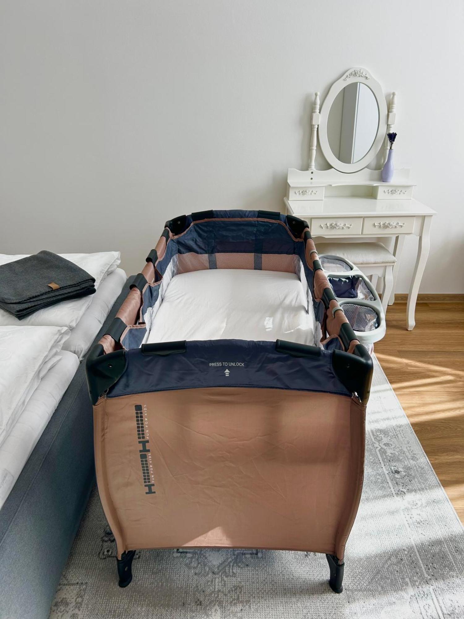 Apartment Dita Karlovy Vary Luaran gambar